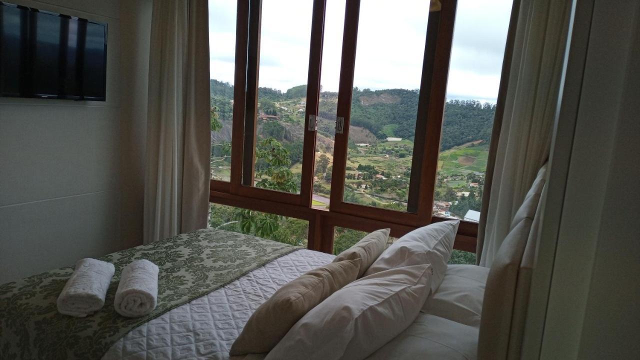 دومينغوس مارتينز Apart Hotel Vista Azul - Hospedagem Nas Montanhas المظهر الخارجي الصورة