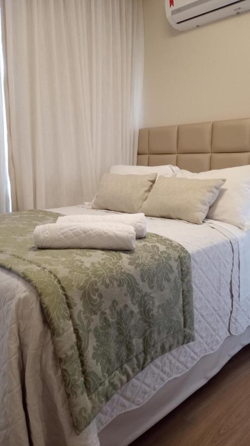 دومينغوس مارتينز Apart Hotel Vista Azul - Hospedagem Nas Montanhas المظهر الخارجي الصورة