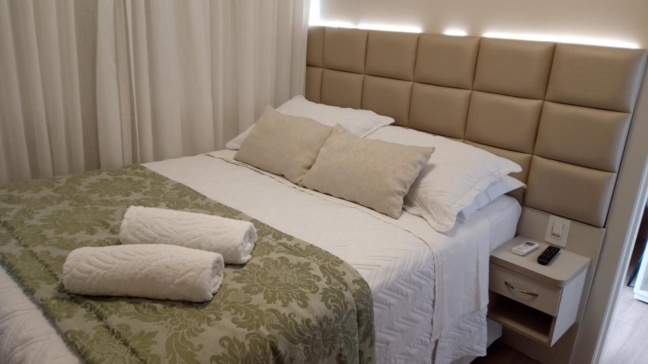 دومينغوس مارتينز Apart Hotel Vista Azul - Hospedagem Nas Montanhas المظهر الخارجي الصورة